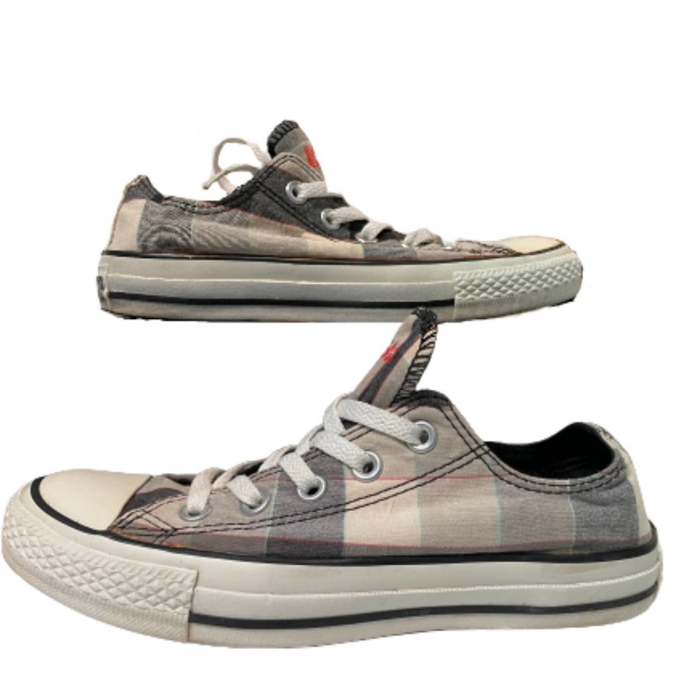 Vintage Black and Gray Converse
